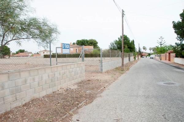 Terreno en calle Zarzas, 18