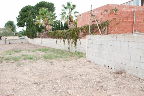 Terreno en calle Zarzas, 18