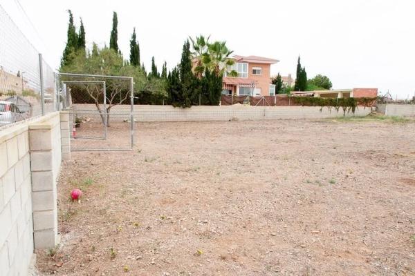 Terreno en calle Zarzas, 18