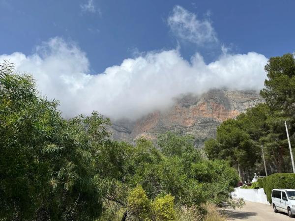 Terreno en calle del Cabeço