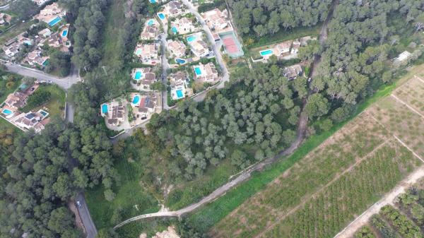 Terreno en calle Río Alfambra, 4