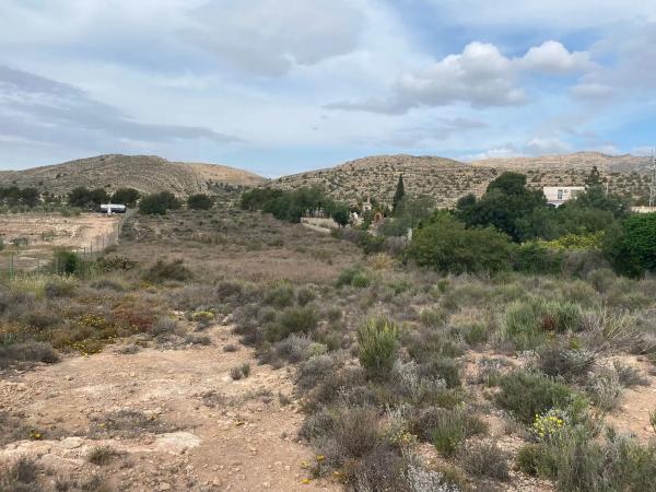 Terreno en avenida de las Islas s/n