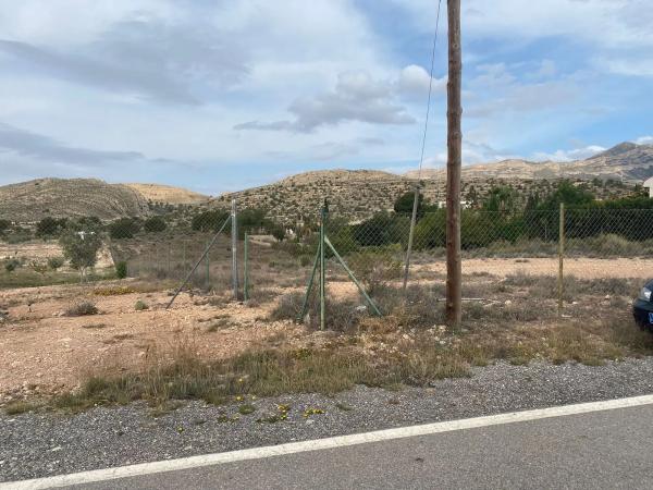 Terreno en avenida de las Islas s/n