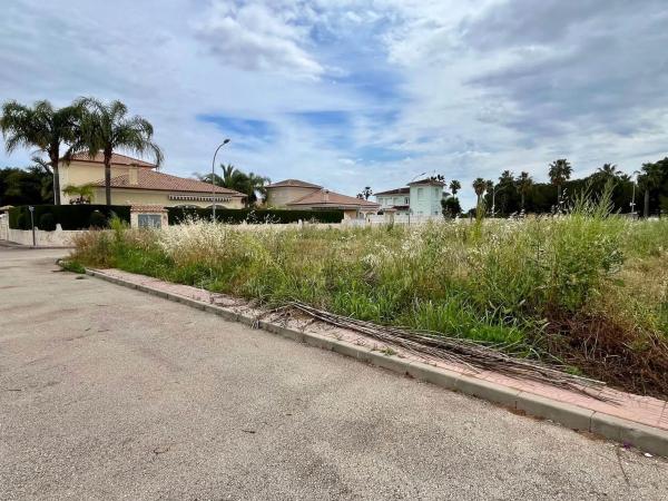 Terreno en Partida Gironets