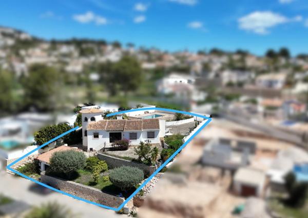 Terreno en calle La Rioja