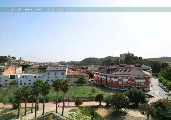 Terreno en calle Larra s/n