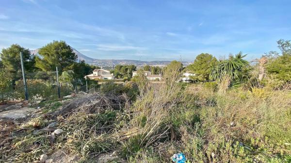 Terreno en calle del Río Cinca