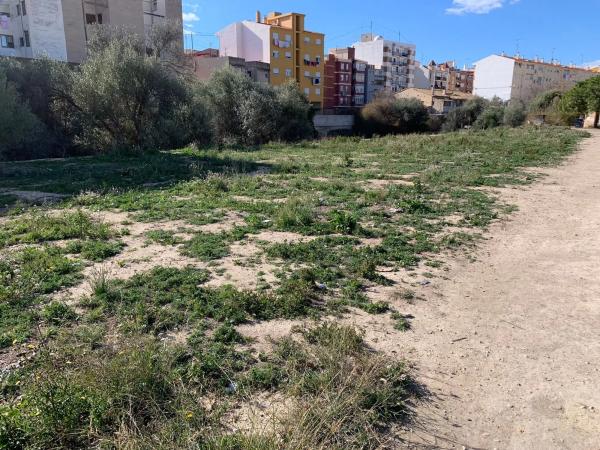 Terreno en calle de l'Almirall Estrada, 1