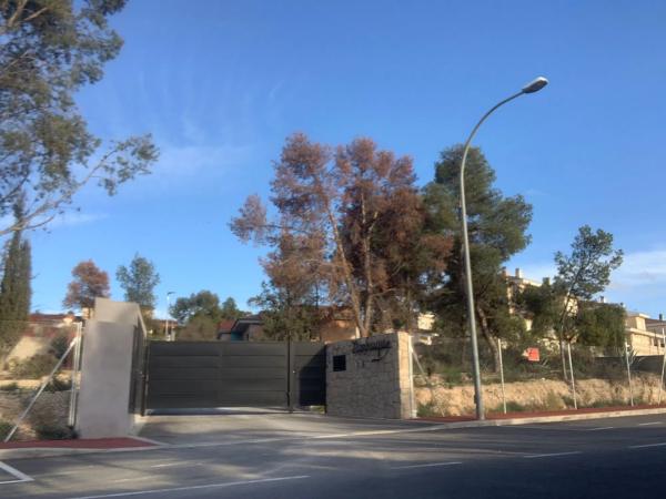 Terreno en avenida la Molineta, 3