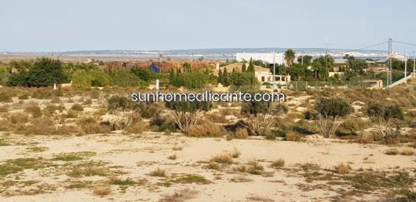 Terreno en La Marina