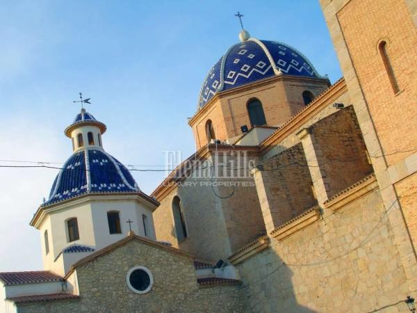 Terreno en calle Principal de la Serra