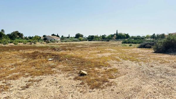 Terreno en Maitino-Perleta