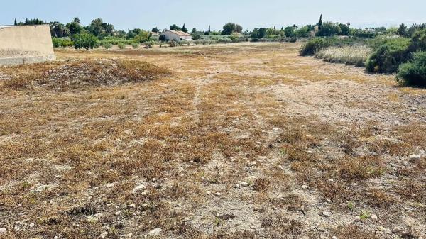 Terreno en Maitino-Perleta