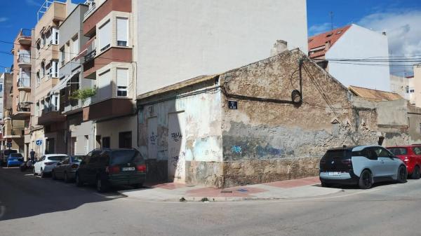 Terreno en calle de la Victoria, 31