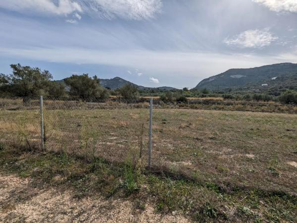 Terreno en Alcalalí