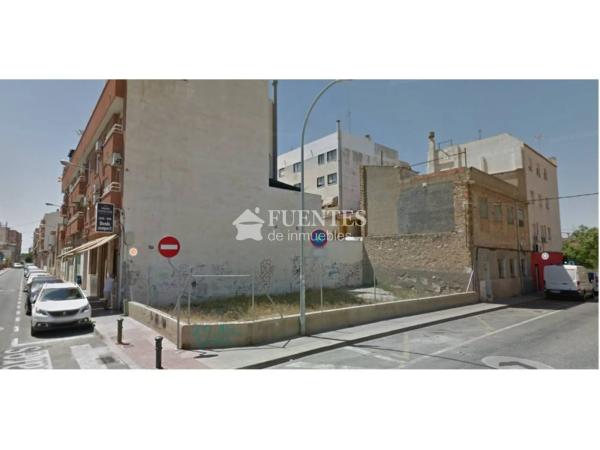 Terreno en calle de Jávea