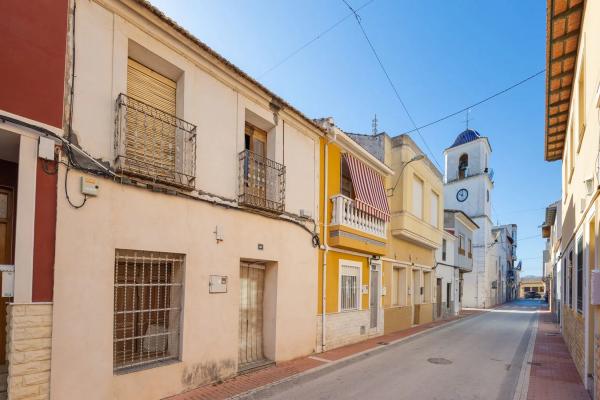 Terreno en calle Manresa, 10