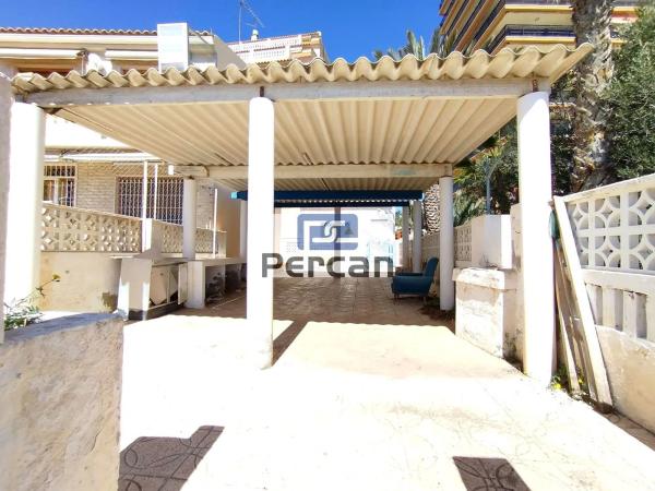 Terreno en calle de la Illeta