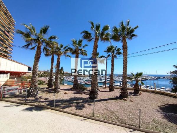 Terreno en calle de la Illeta