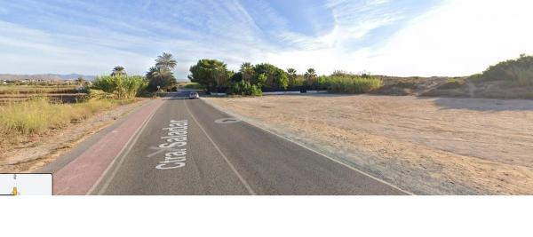 Terreno en carretera Saladar s/n