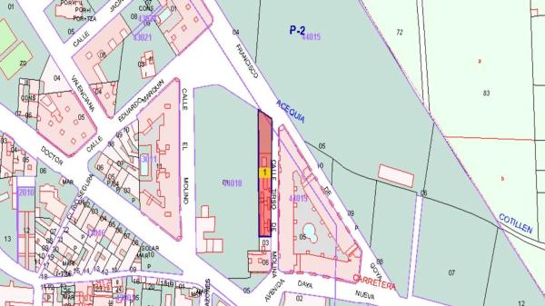 Terreno en calle Tirso de Molina