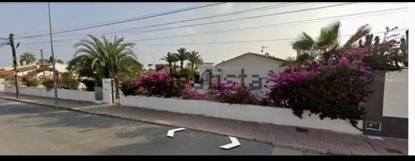 Terreno en avenida de las Naciones, 118