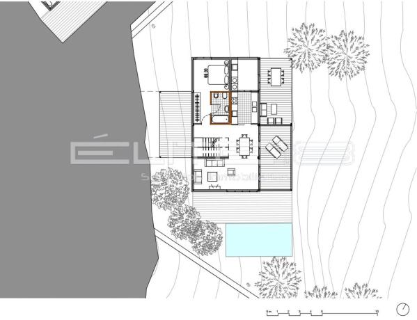 Terreno en calle Maia