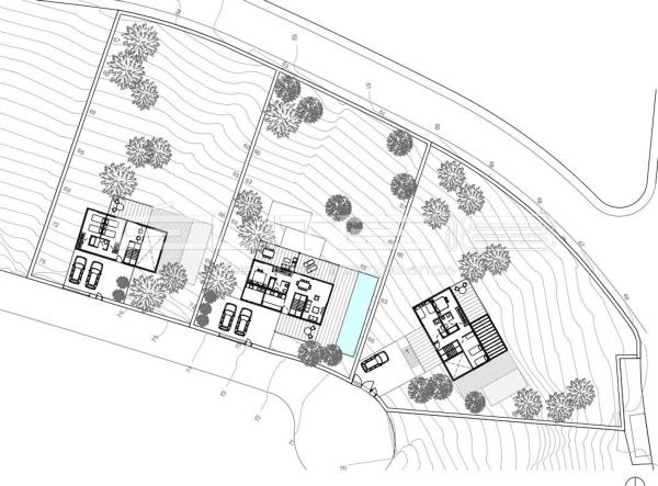 Terreno en calle Maia