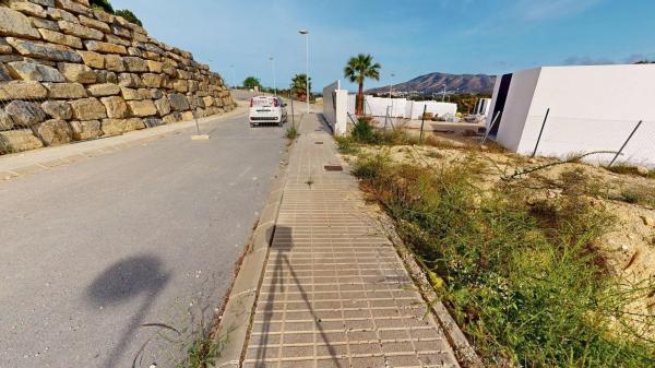 Terreno en calle Clavell, 6