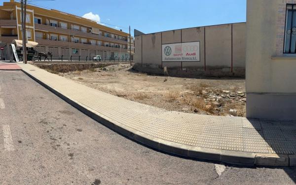 Terreno en avenida de Crevillente, 53