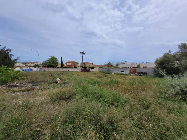 Terreno en avenida de Ansaldo