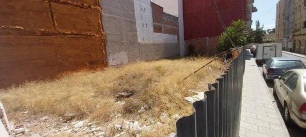 Terreno en calle Vicente Blasco Ibáñez