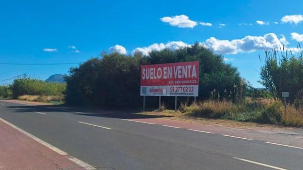 Terreno en calle de les Deveses