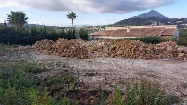 Terreno en calle Rosa Bonheur