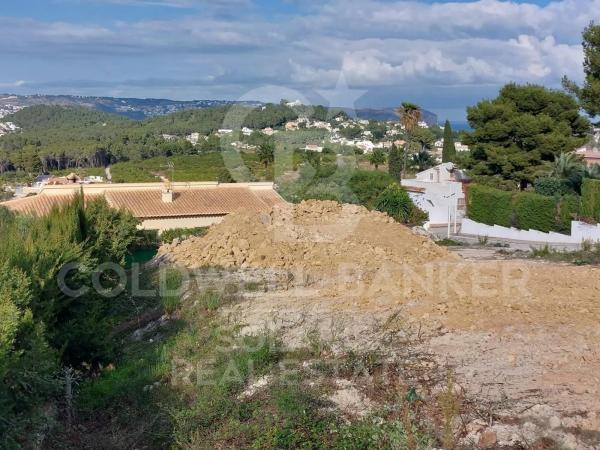 Terreno en calle Rosa Bonheur