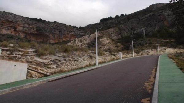 Terreno en calle Alhambra de Granada