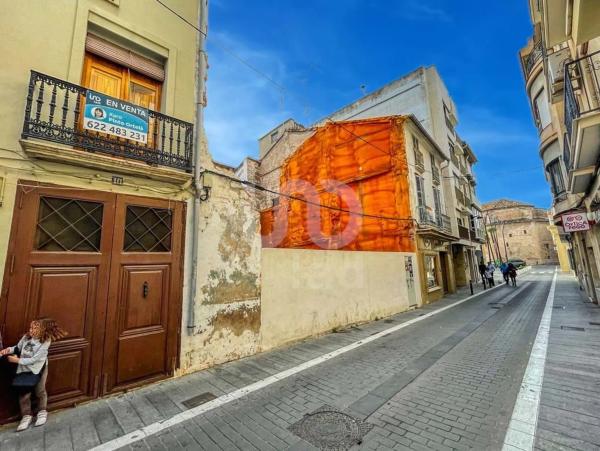 Terreno en calle Major, 8