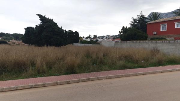 Terreno en calle Alcipe, 34