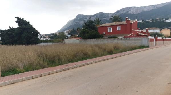 Terreno en calle Alcipe, 34