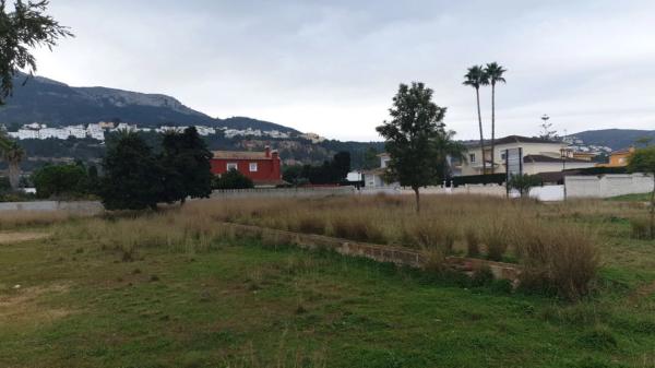 Terreno en calle Alcipe, 34