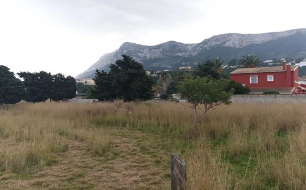 Terreno en calle Alcipe, 34