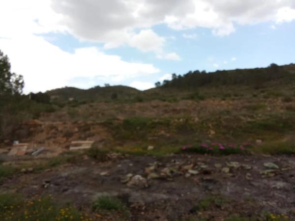 Terreno en Hondón de las Nieves