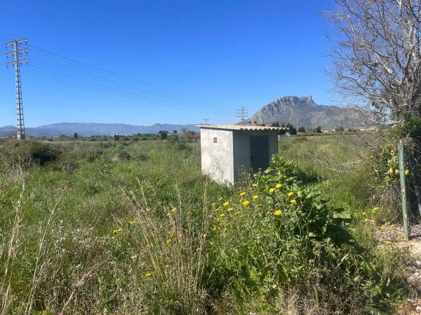 Terreno en Partida Buscarrons Cl-01, 5