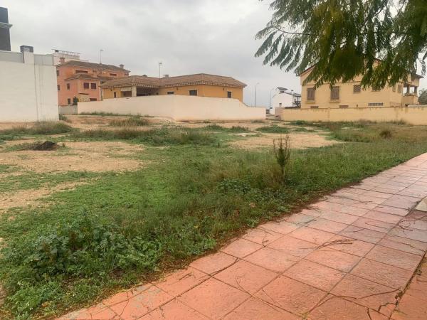 Terreno en calle Juan Carlos I, 161