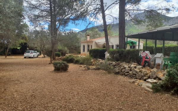 Terreno en poligono 4 parcela 77 s/n