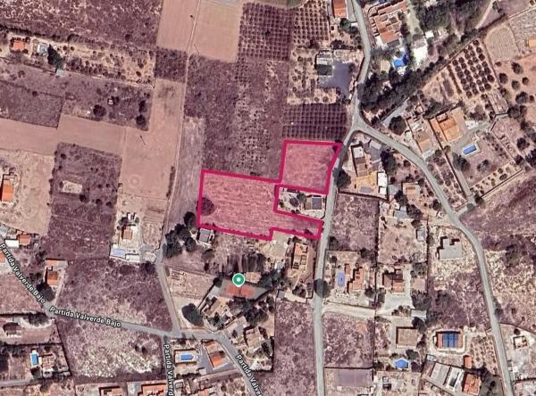 Terreno en Partida Valverde Bajo, 9014