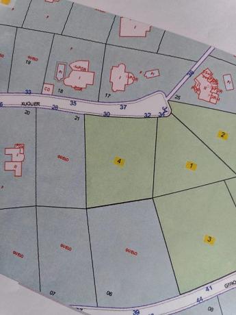 Terreno en calle Riu Xúquer, 30 -32