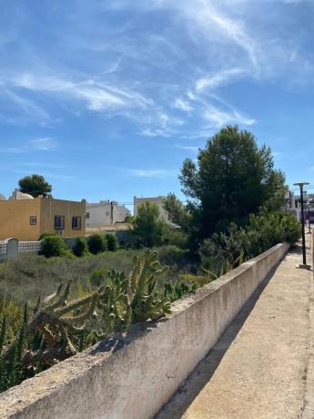 Terreno en calle la Iruela