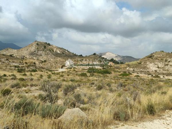 Terreno en Pedanías Este