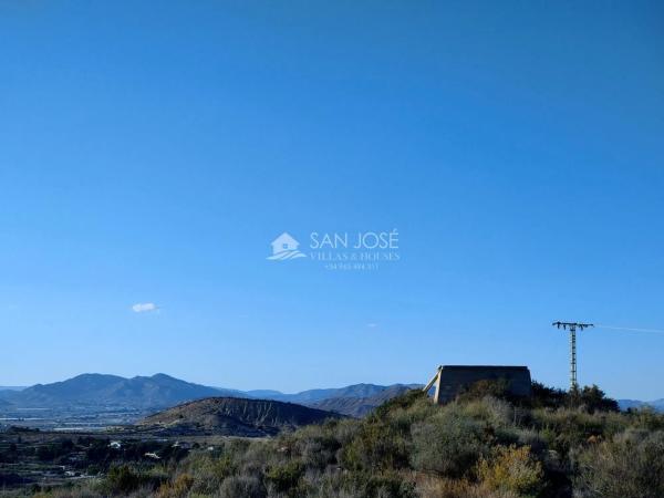 Terreno en Pedanías Oeste